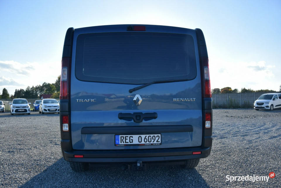 Renault Trafic 16D 2017r 9 Osobowy Navi Kamera serwisowany w ASO Majdan Sieniawski