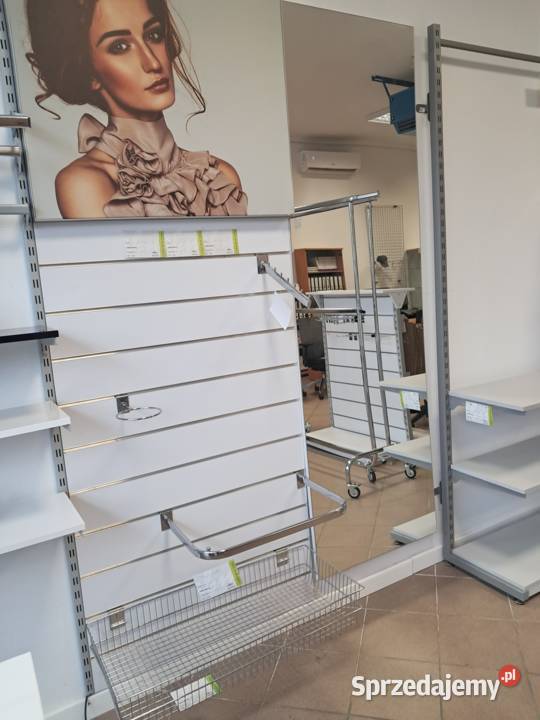 Panel spacewall z nadrukiem reklamowym i lustrem Tarnów