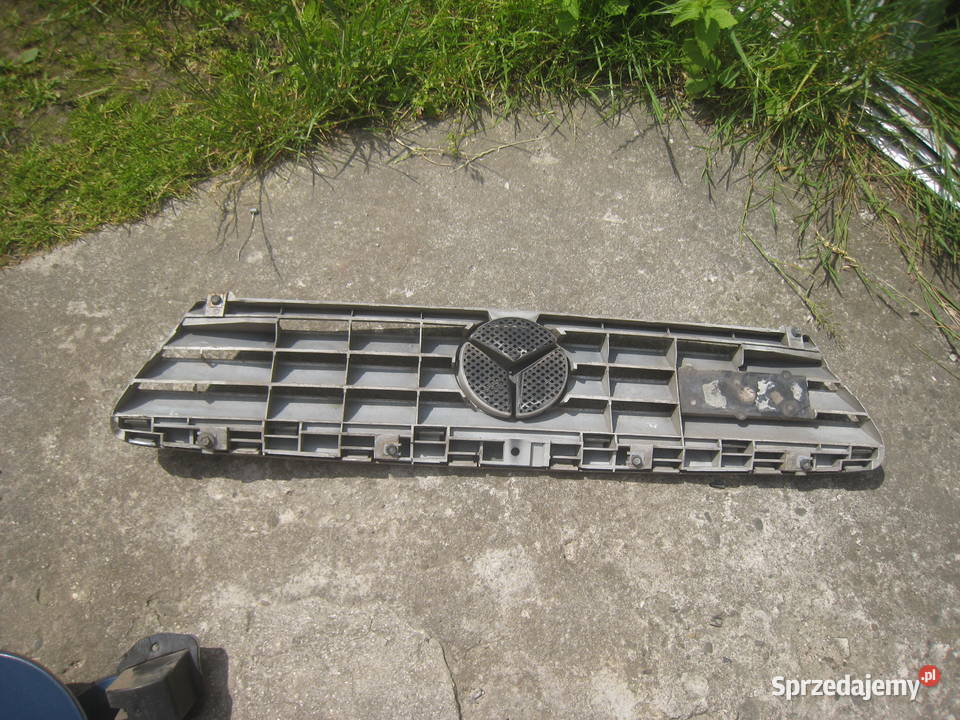 Grill atrapa chłodnicy MercedesBenz aklasa w168 Rok produkcji 2002 Kraków sprzedam