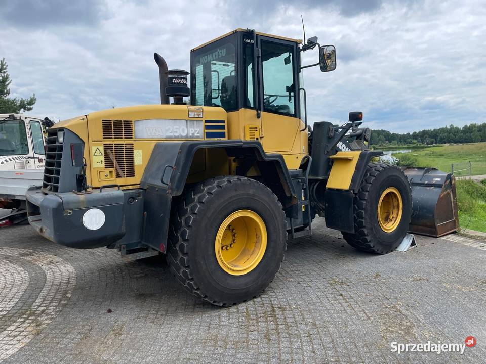 Ładowarka czołowa Komatsu Wa 250 PZ 2007 nie Złotów sprzedam
