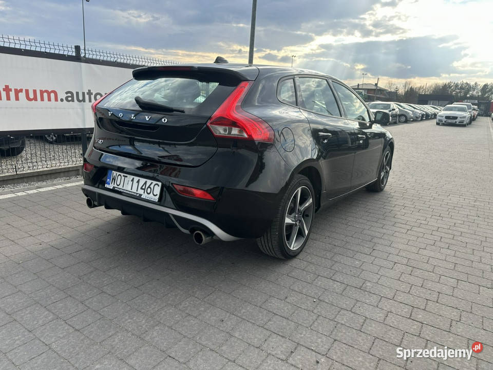 Volvo V40 II 2012 Lipówki