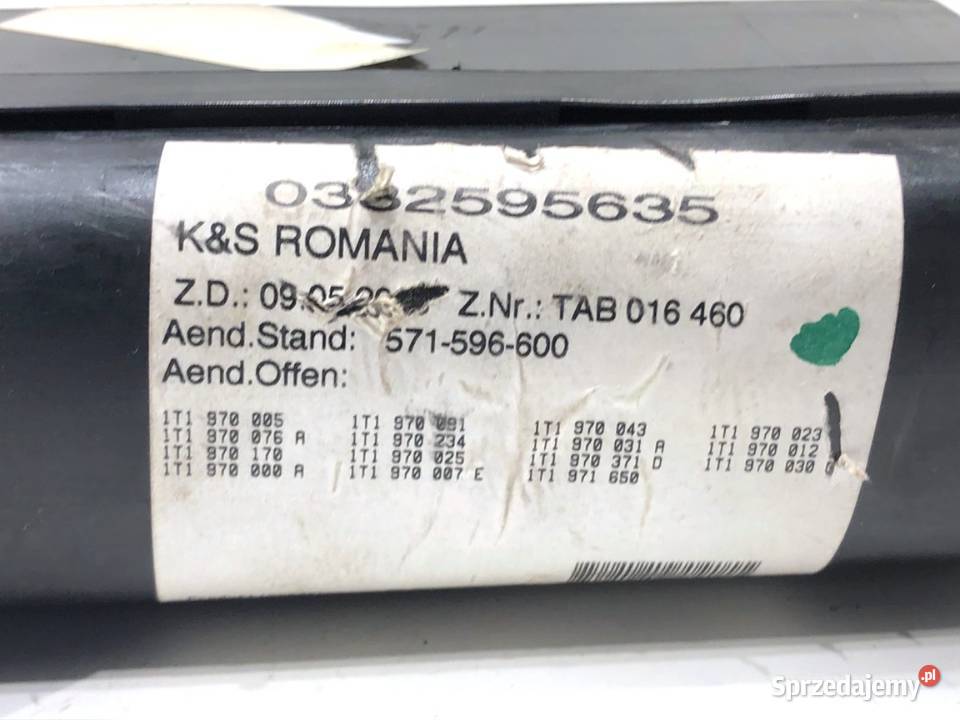 SKRZYNKA BEZPIECZNIKÓW VW TOURAN Minivan 0310 19 Skrzynki bezpieczników podkarpackie