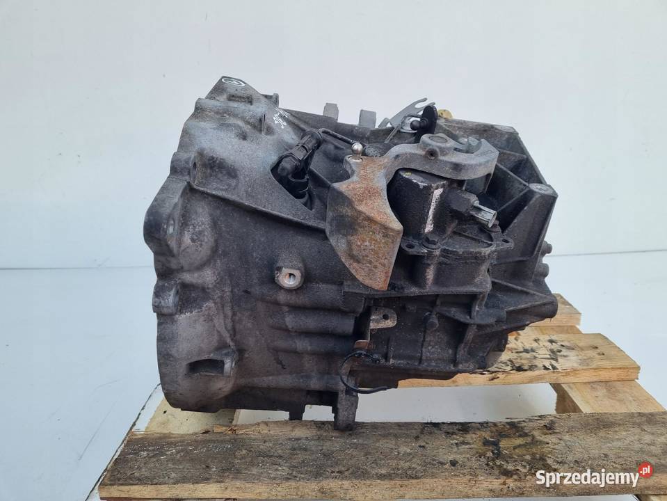 Ford Kuga I 20 TDCI SKRZYNIA BIEGÓW 8V4R7002BG osobowe Janów