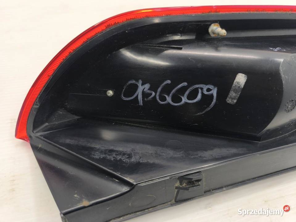 LAMPA PRAWY TYŁ FORD FOCUS MK2 LIFT HB osobowe