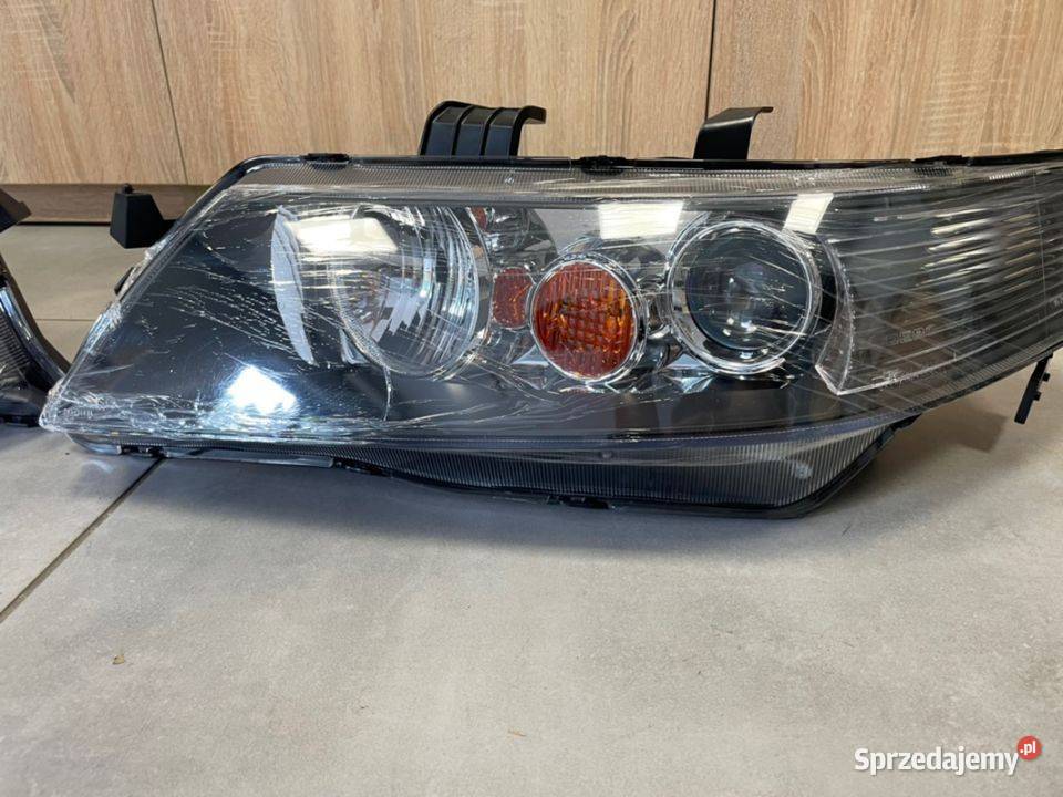 Honda Accord VII reflektor DEPO nowy Motycz