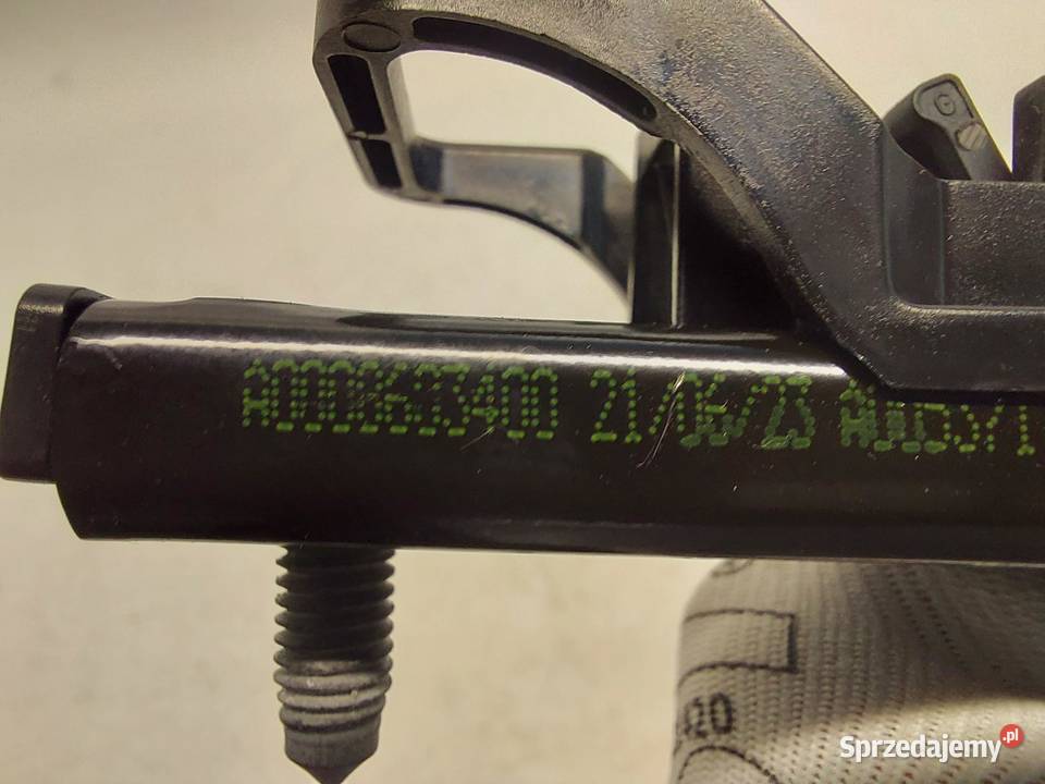 Mercedes W254 GLC 220d SZYNA REGULACJI PASA osobowe dolnośląskie