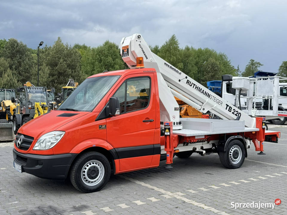 Mercedes Sprinter Podnośnik Koszowy 22m RUTHMANN czerwony Widełki