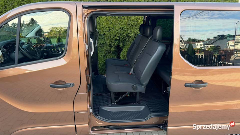 Opel Vivaro DŁUGI 9osobowy Serwisowany z Niemiec elektryczne lusterka