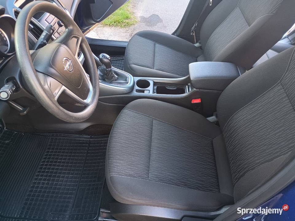 Opel Astra J 5drzwi z 201314r 14i benzyna 62000 Samochody osobowe Kalisz