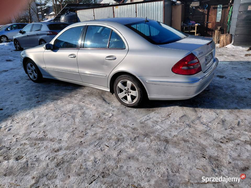 Mercedes Benz w211 E klasa 32 cdi Avangarde 320cm3 mazowieckie Iłża