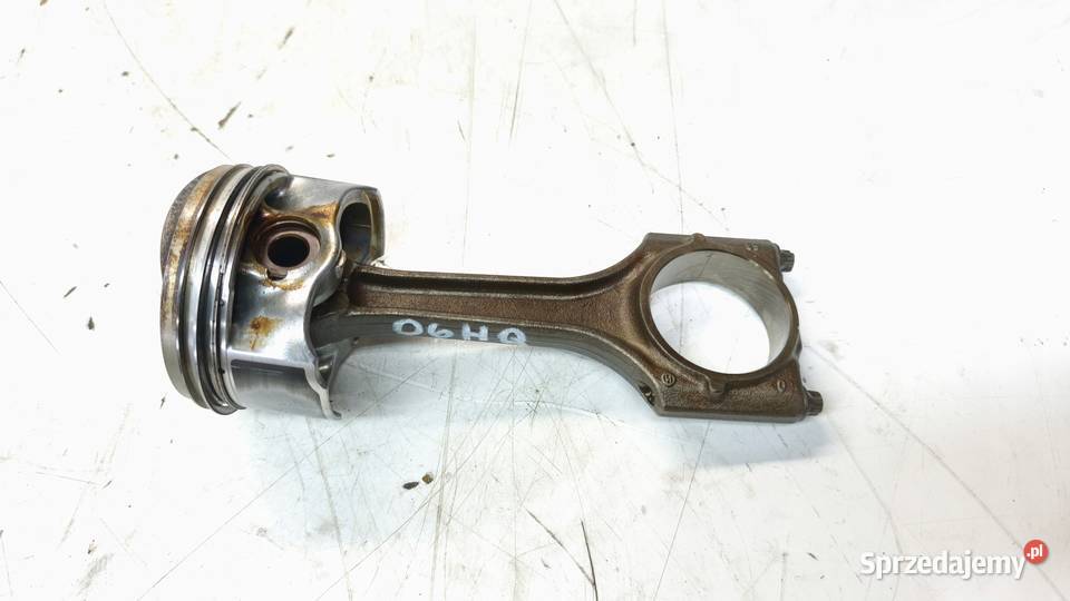 TŁOK KORBOWÓD AUDI VOLKSWAGEN SEAT SKODA 18 TSI Przystajń sprzedam