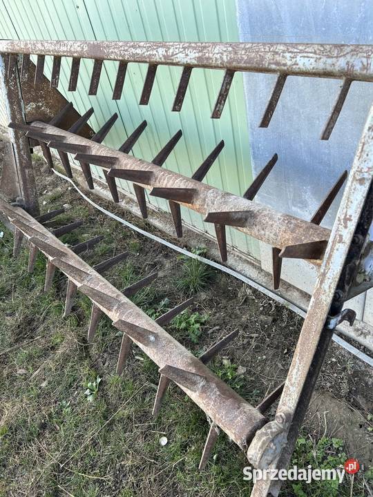 Rozrzutnik dwuosiowy przyczepa nie wywrotka Zamch