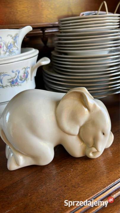 Figurka słonia klęczącego Łomonosow ZSRR Z 2003 Porcelana i szkło Gdańsk