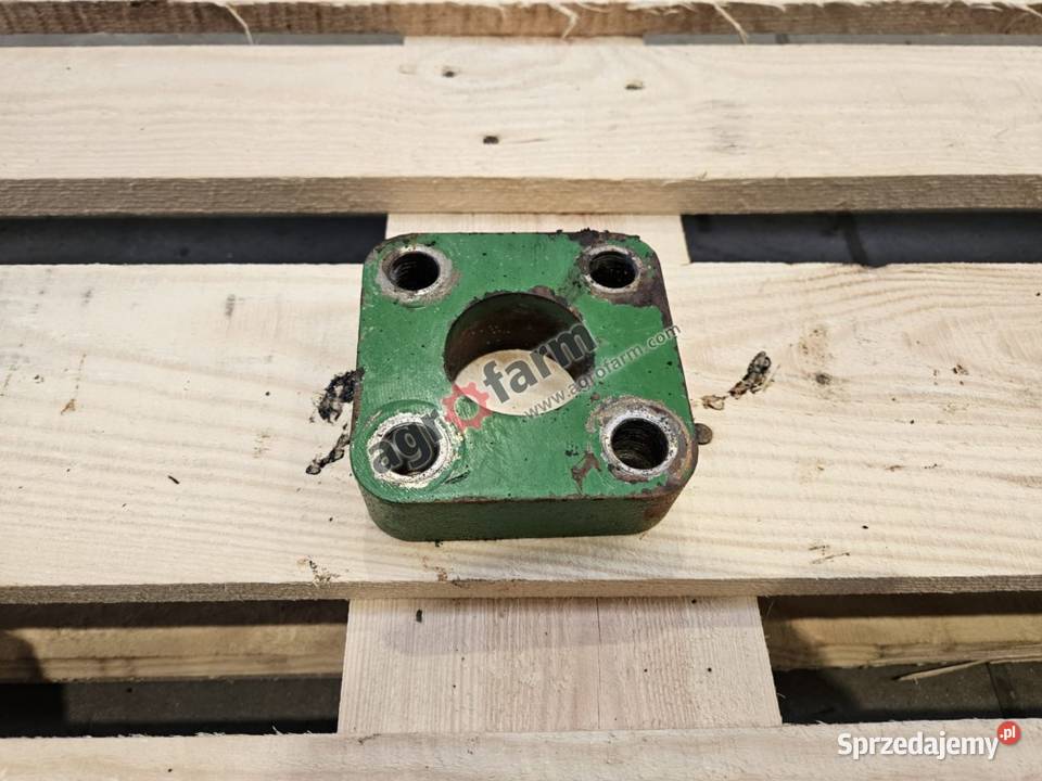 Uchwyt sworznia zwrotnicy John Deere 7800 7700 Byków