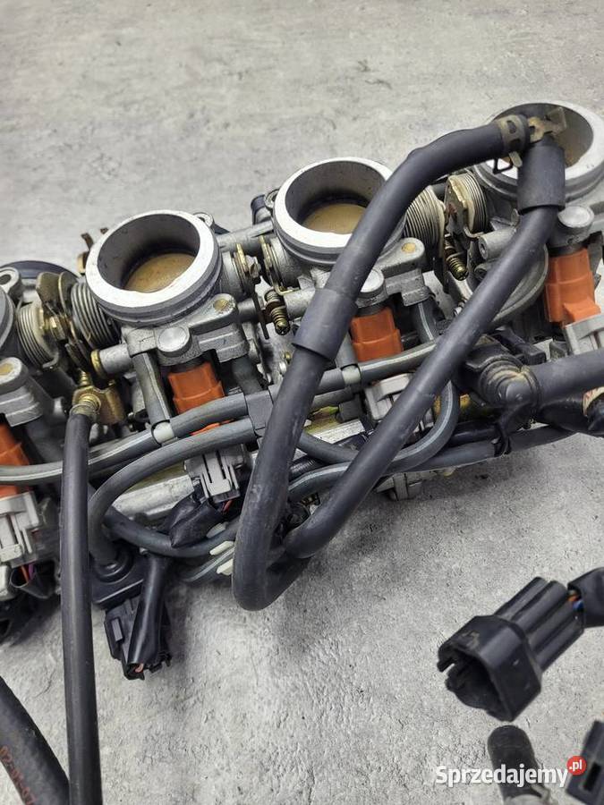 YAMAHA R 1 R1 RN09 0203 PRZEPUSTNICE WTRYSKI Nowy Tomyśl