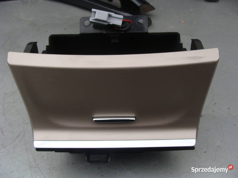 JEEP GRAND CHEROKEE IV WK2 SCHOWEK USB AUX SD Goleniów