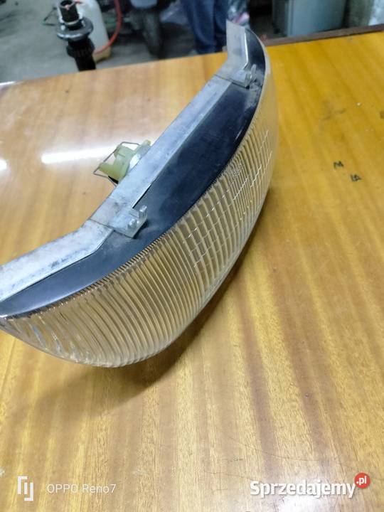 Przednia lam Derbi Vamos 50 Łubno