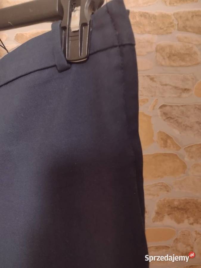 40L ZARAGranatowe spodnie biznesowecygaretki z Kraków