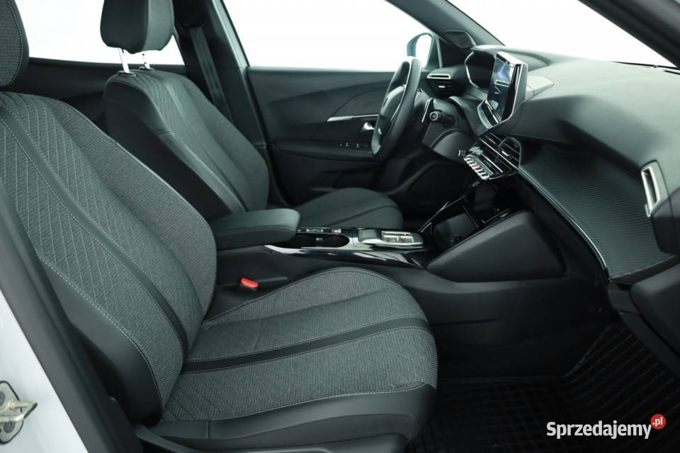 Peugeot 2008 12 PureTech wspomaganie kierownicy sprzedam