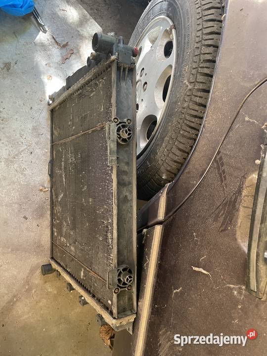 Chlodnica wody Mercedes w124 1245009303 osobowe Układ chłodzenia Warszawa