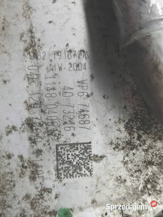 KOLEKTOR SSĄCY INTERTCOOLER 04L129766AL 20 TDI