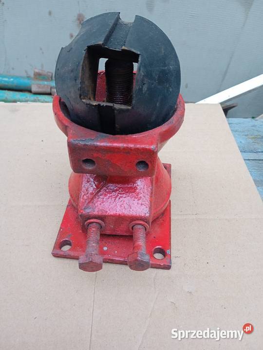 Łącznik kierownicy do mf 70