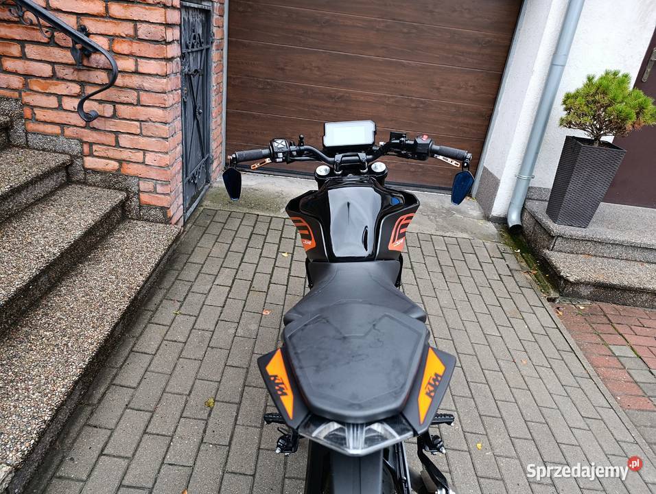 KTM Duke 125 ABS Transport Mały Przebieg