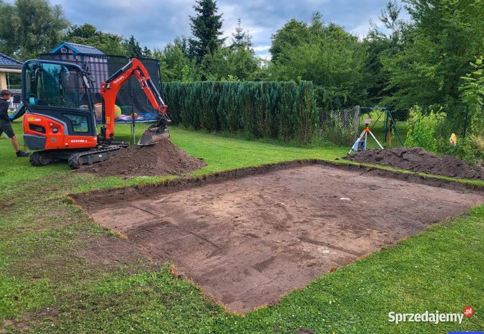 Ziemia KOPARKA Prace ziemne Kopanie stawów Lutomiersk