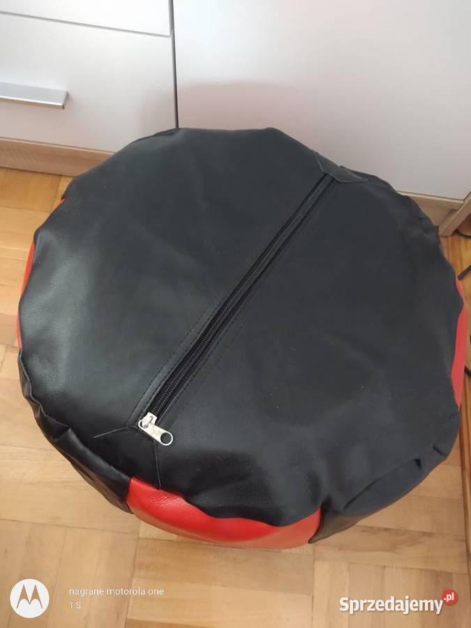 Dwie pufy bez wypelnienia Radom