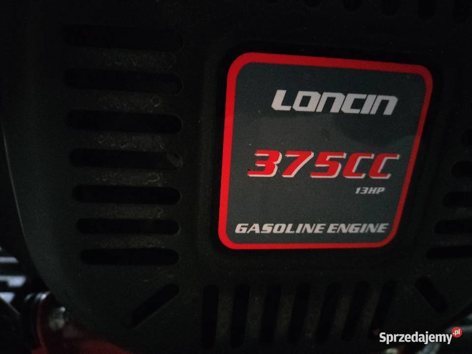 Odśnieżarka gąsienicowa Wichrów