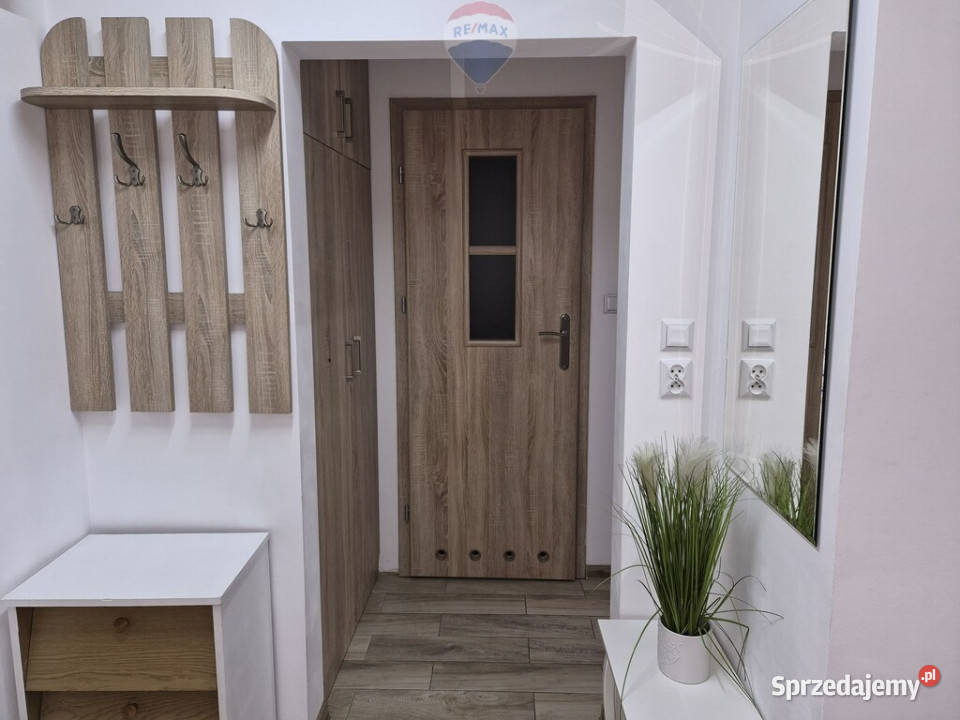 Funkcjonalne 2 pokoje z balkonem metra spółdzielcze własnościowe Warszawa