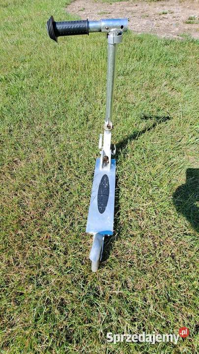 Hulajnoga składana Scooter uszkodzona