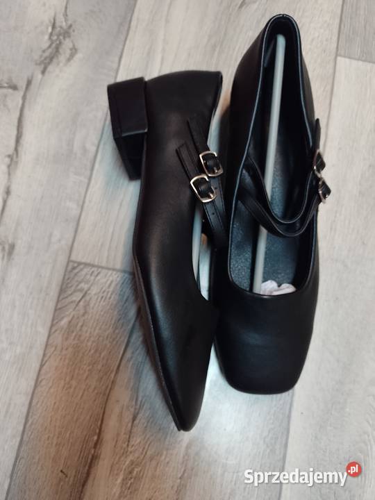 40 CzRnet niskie czółenka wieczorowe z podwójnym 25.5cm