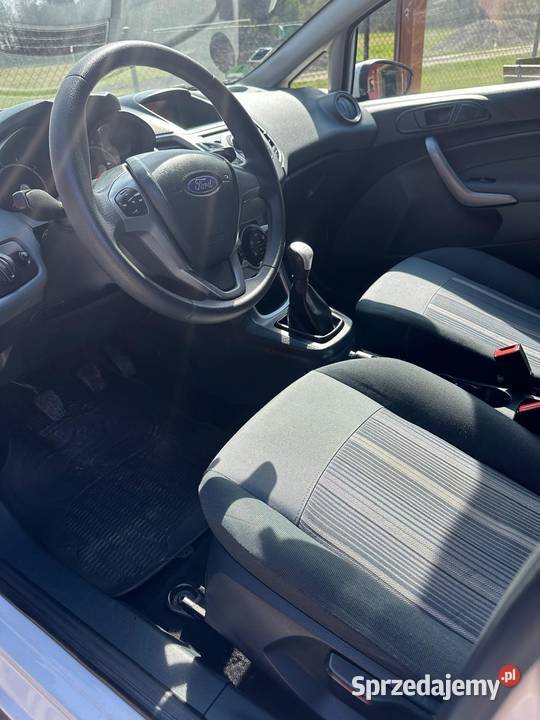 FORD FIESTA MK7 Poj 125 Benzyna 5Drzwi podkarpackie