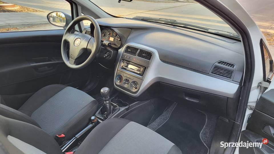 Fiat Grande Punto 12 benzyna klima 2012