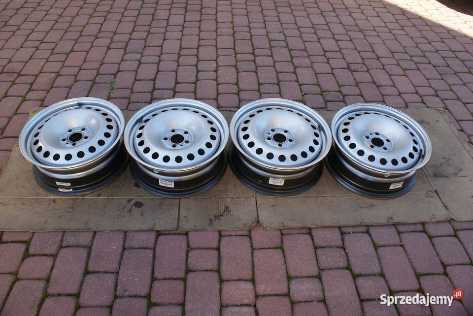 6Jx16 jNowe rozst 5x98x581 ET365 Fiat 500L Doblo Nozdrzec sprzedam