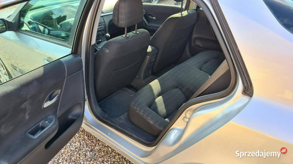 Renault Laguna Benzyna II FL 20052007 klimatyzacja