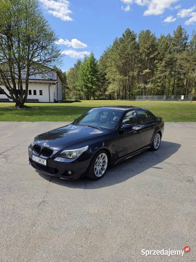 BMW E60 525i M54B25 2004 Mpakiet Shadowline Rok produkcji 2004 Kaliska Kościerskie