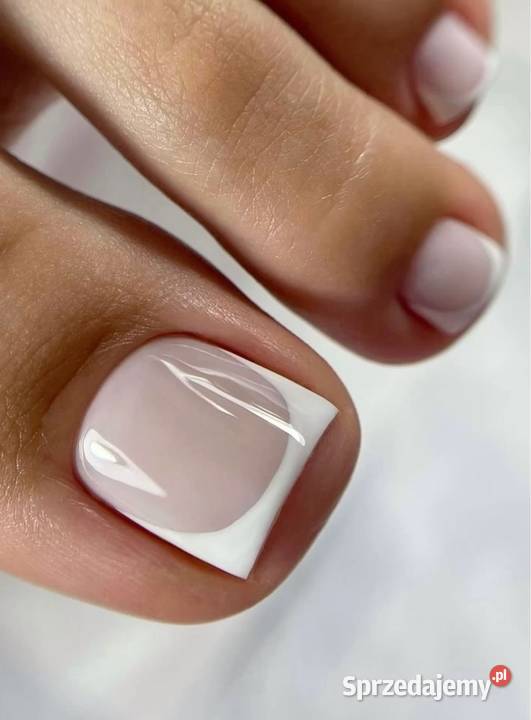 Manicure Pedicure bo piękno zaczyna się Manicure, pedicure Katowice