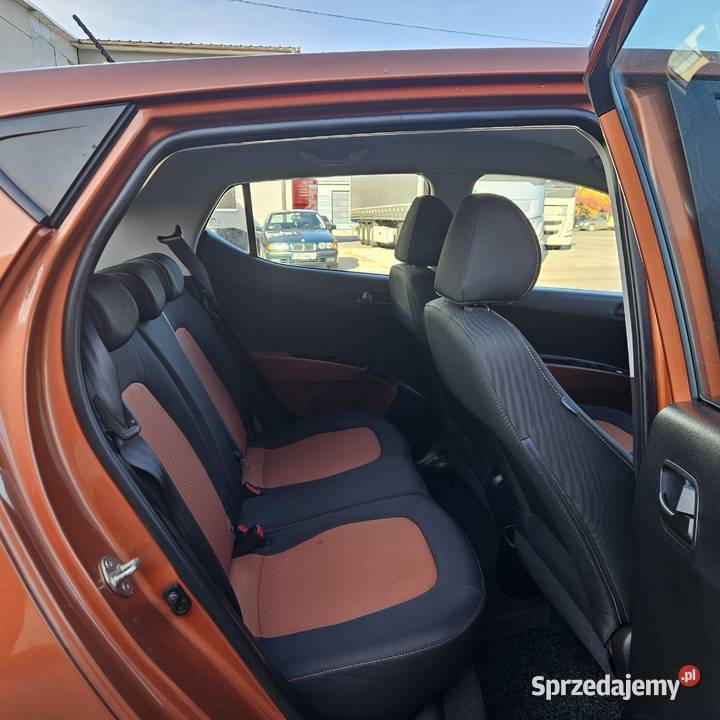 Grzana kierownica Grzane fotele Dwa kpl kół i10 Miechów