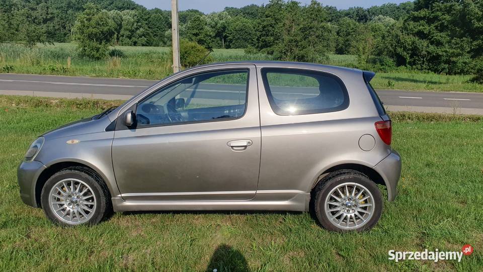 yaris 15 ts Kiełczewice Dolne
