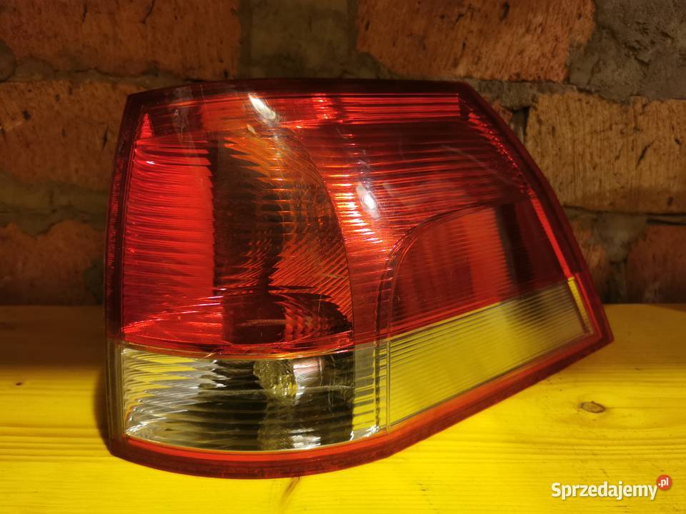 Lampa prawa tylna Opla Vectry C 2004r Lampy tylne Tarnów