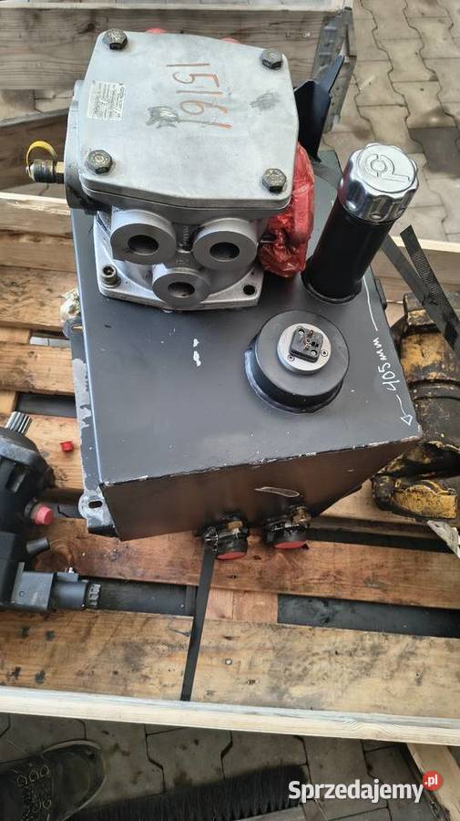 Zbiornik Oleju Hydraulicznego HC400 RK15 Do maszyn budowlanych świętokrzyskie Staszów sprzedam