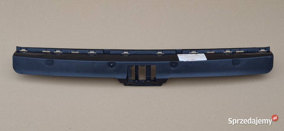 MERCEDES GLC W253 ŚLIZG ZDERZAKA TYŁ ŚRODKOWY Motoryzacja Bieleń sprzedam