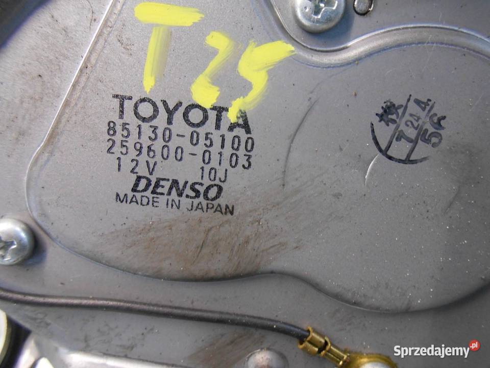 SILNICZEK WYCIERACZKI KLAPY TOYOTA AVENSIS T25 osobowe