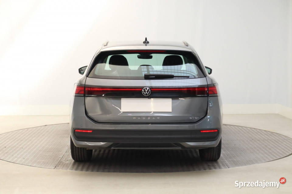VW Passat 15 eTSI ACT isofix Zabrze