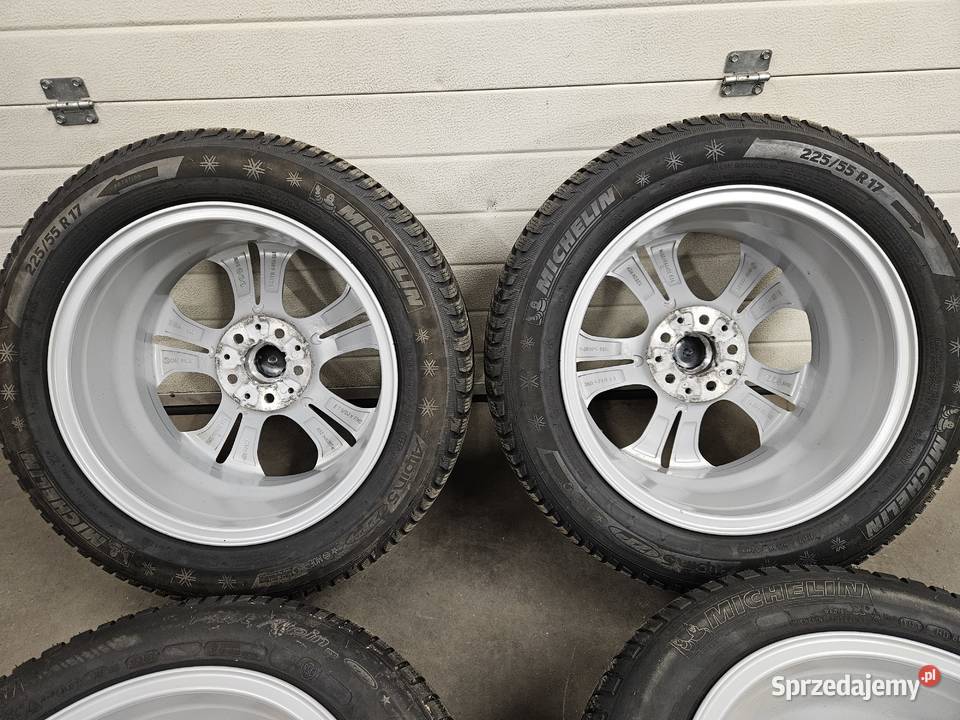 5x112 R17 Alufelgi BMW X1 F48 X2 F39 F52 F45 VW Katowice
