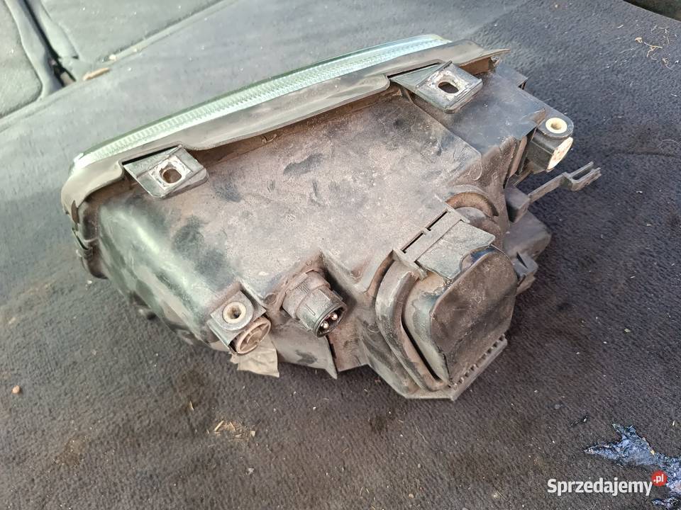 Lampy Przód Prawa Valeo Audi A4 B5 a35 Myszków sprzedam