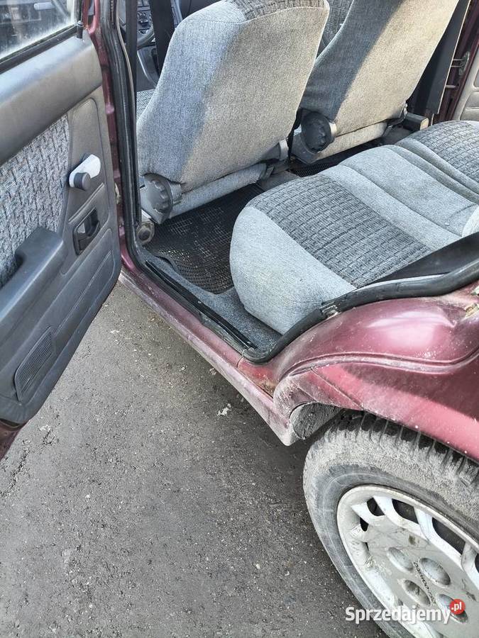 Sprzedam poloneza caro plus na chodzie Zarejestrowany w Polsce Caro lubelskie Chełm