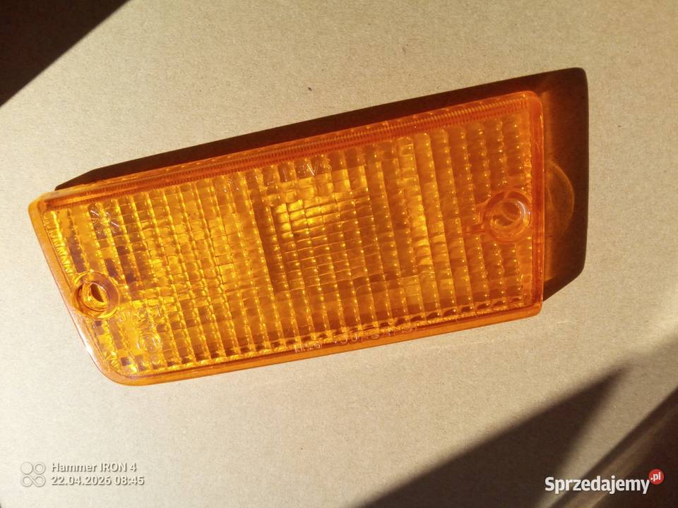 Fiat 131 Mirafiori klosz klosze lampa tył auto Przemyśl